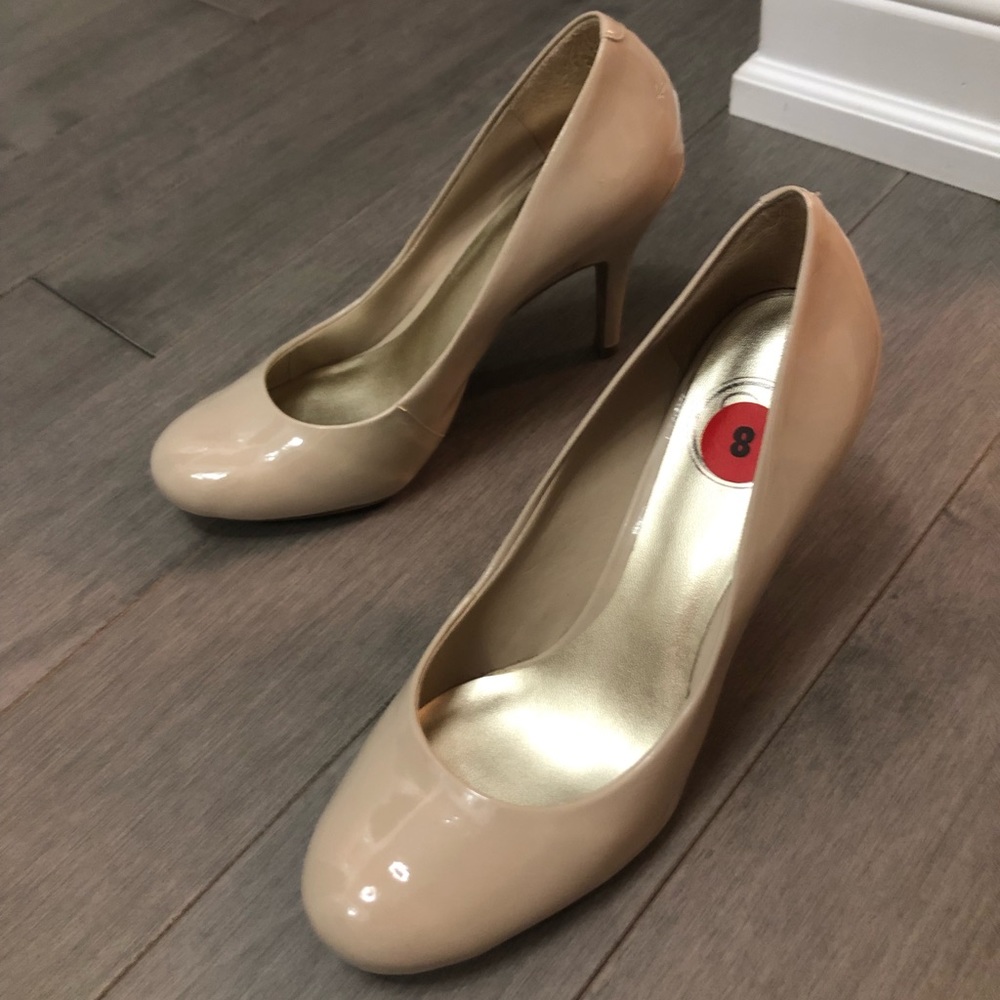 Jessica Simpson Pumps